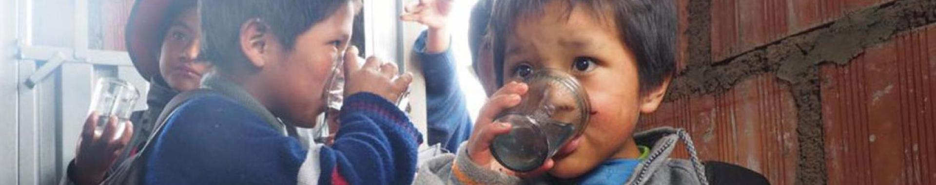 Kids drinking water